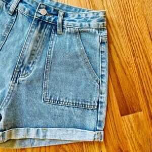 Vintage style High ASOS Large Pocket Denim / Jean Shorts